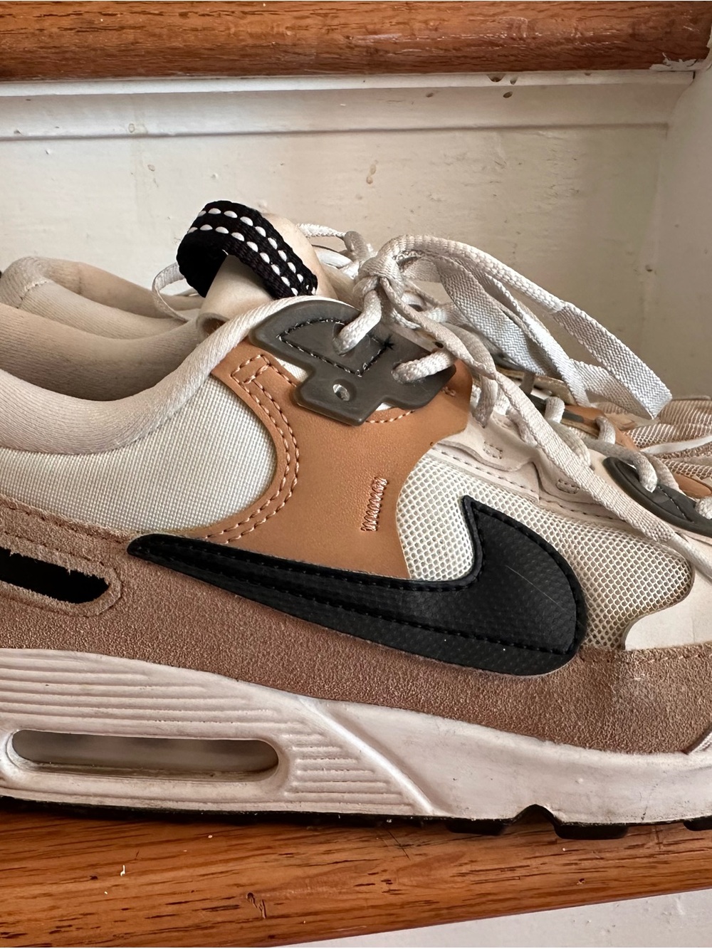 Nike Air Max 90 Futura Women’s Sneaker in Black, Tan, Cream Size 8.5